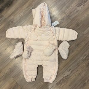 Baby girl snowsuit with matching booties & mittens